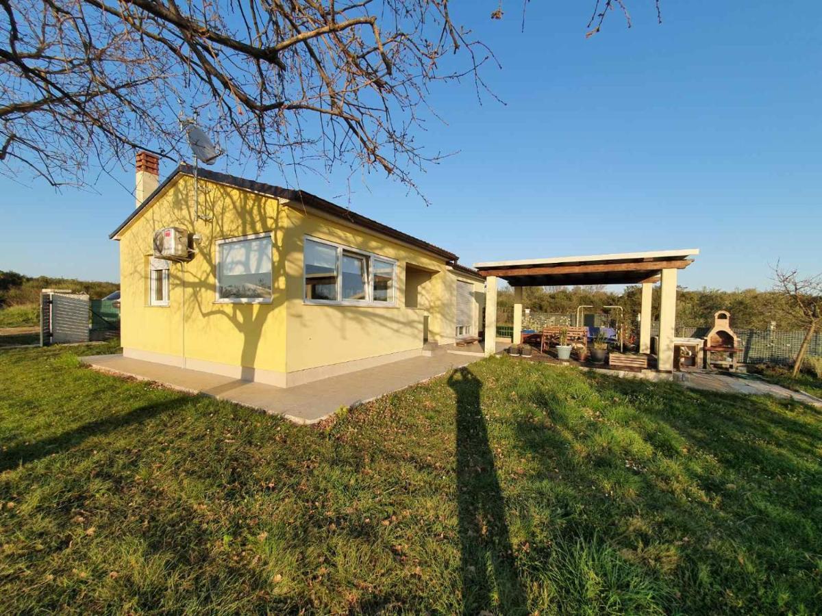 Holiday House Romi Пула Экстерьер фото